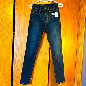 New Buckle jeans